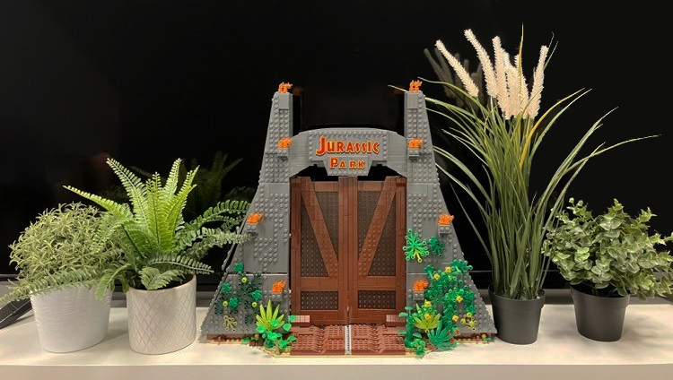 Jurassic park gates online lego